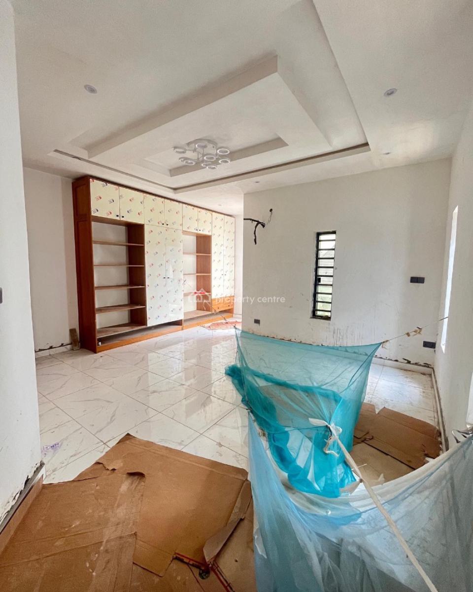 Lovely 4 Bedroom Semi Detached Duplex with Bq, Ologolo, Ologolo, Lekki, Lagos, Semi-detached Duplex for Sale