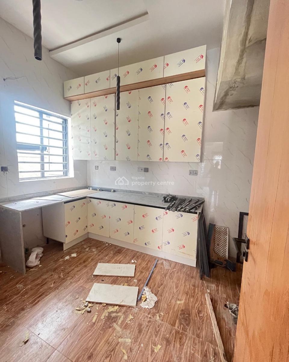 Lovely 4 Bedroom Semi Detached Duplex with Bq, Ologolo, Ologolo, Lekki, Lagos, Semi-detached Duplex for Sale
