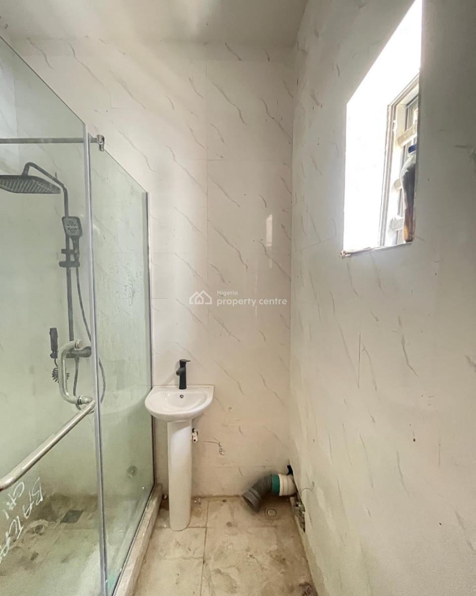 Lovely 4 Bedroom Semi Detached Duplex with Bq, Ologolo, Ologolo, Lekki, Lagos, Semi-detached Duplex for Sale