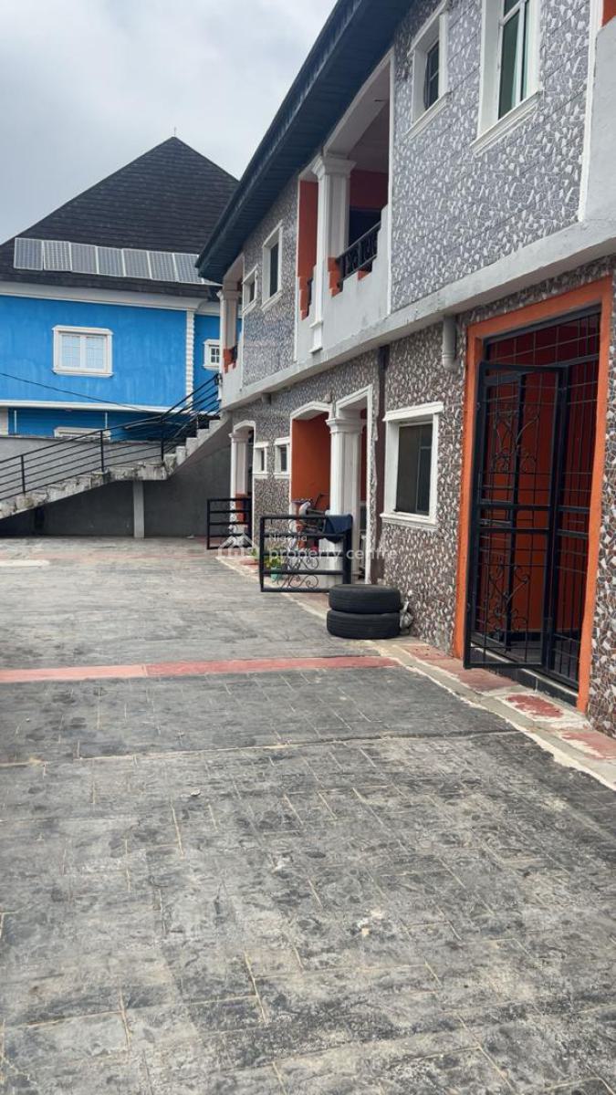 Massive 3 Bedroom Flat Upstairs, Blue House Global Awoyaya, Awoyaya, Ibeju Lekki, Lagos, Flat / Apartment for Rent