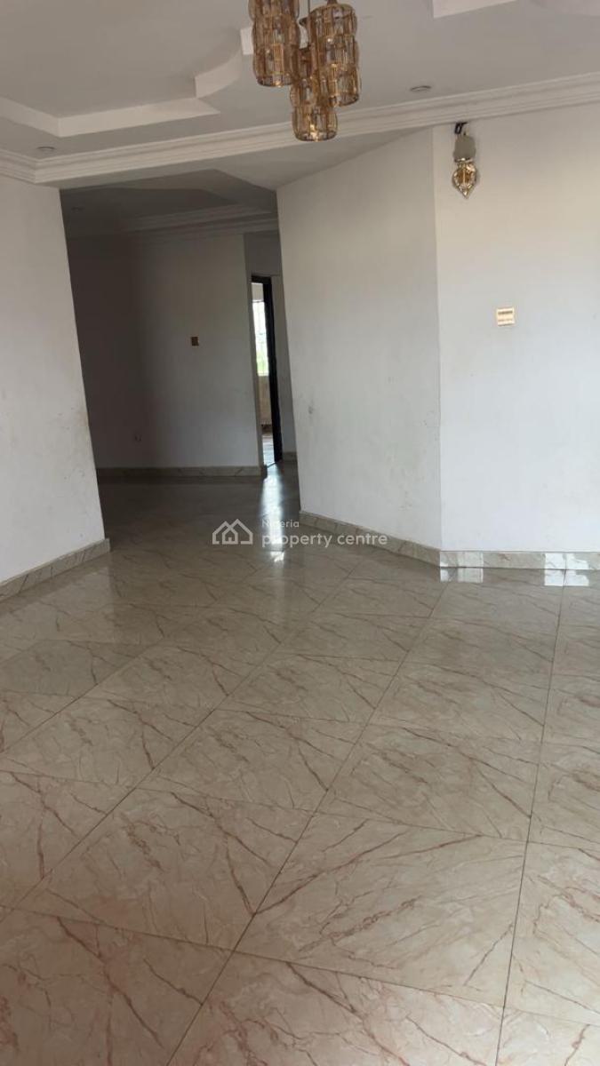 Massive 3 Bedroom Flat Upstairs, Blue House Global Awoyaya, Awoyaya, Ibeju Lekki, Lagos, Flat / Apartment for Rent