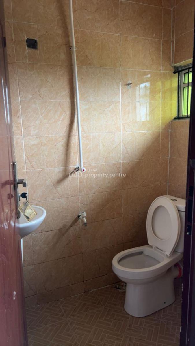 Massive 3 Bedroom Flat Upstairs, Blue House Global Awoyaya, Awoyaya, Ibeju Lekki, Lagos, Flat / Apartment for Rent