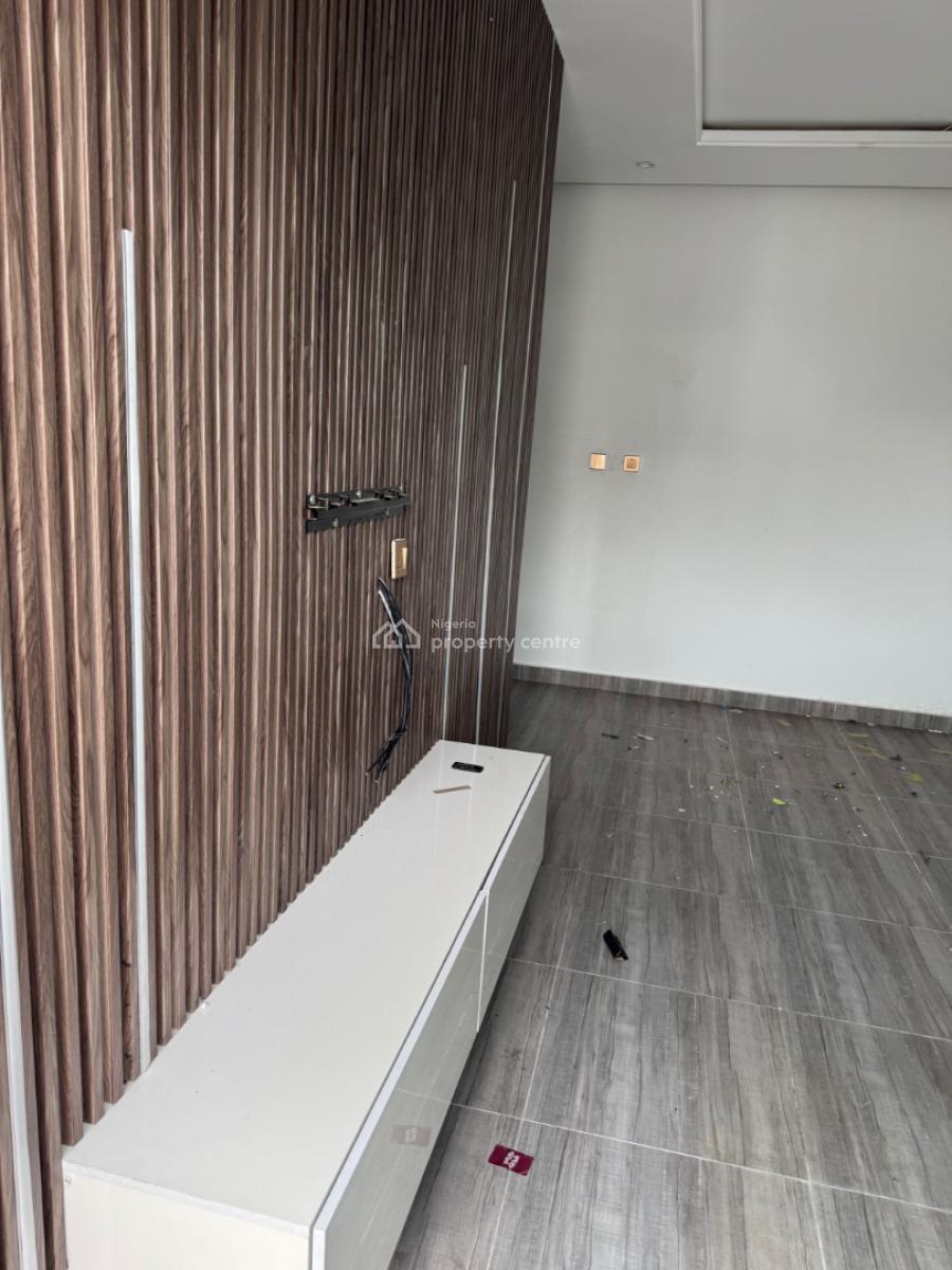 Luxury 3 Bedrooms Terraced with a Bq, Ologolo, Ologolo, Lekki, Lagos, Terraced Duplex for Rent
