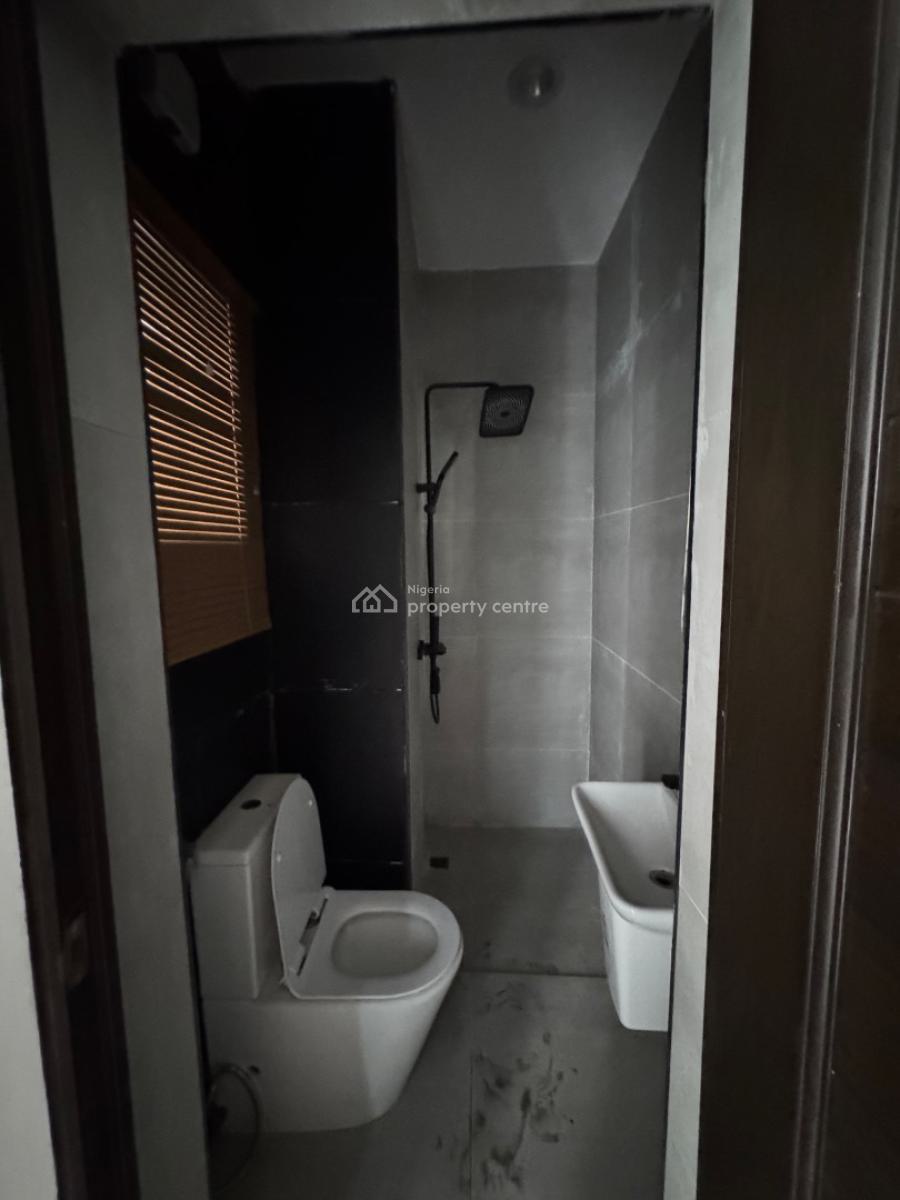 Luxury 3 Bedrooms Terraced with a Bq, Ologolo, Ologolo, Lekki, Lagos, Terraced Duplex for Rent