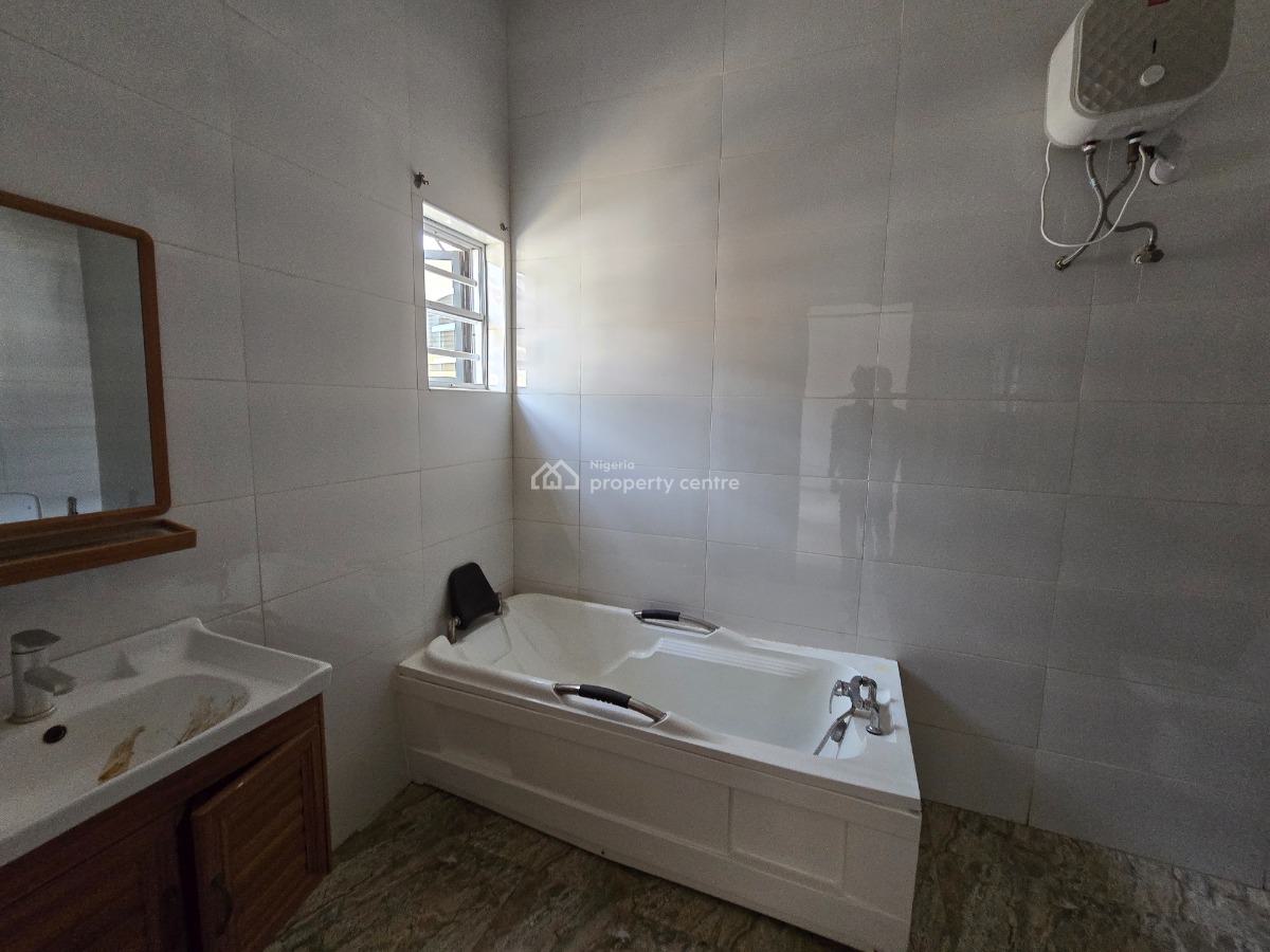 Tastefully Finished & Serviced Four (4) Bedroom Terrace Duplex, Chevron Toll Gate, Lekki, Lagos, Terraced Duplex for Sale