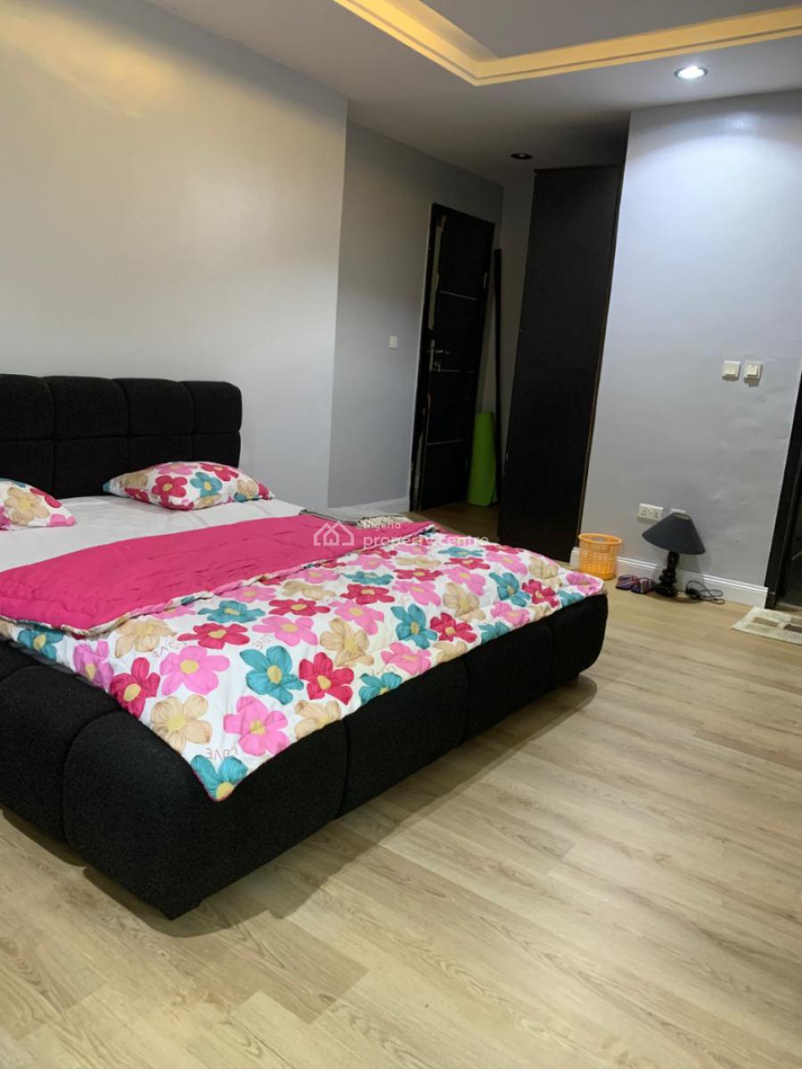 2-bedroom Apartment, Ologolo, Lekki, Lagos, Flat / Apartment for Sale
