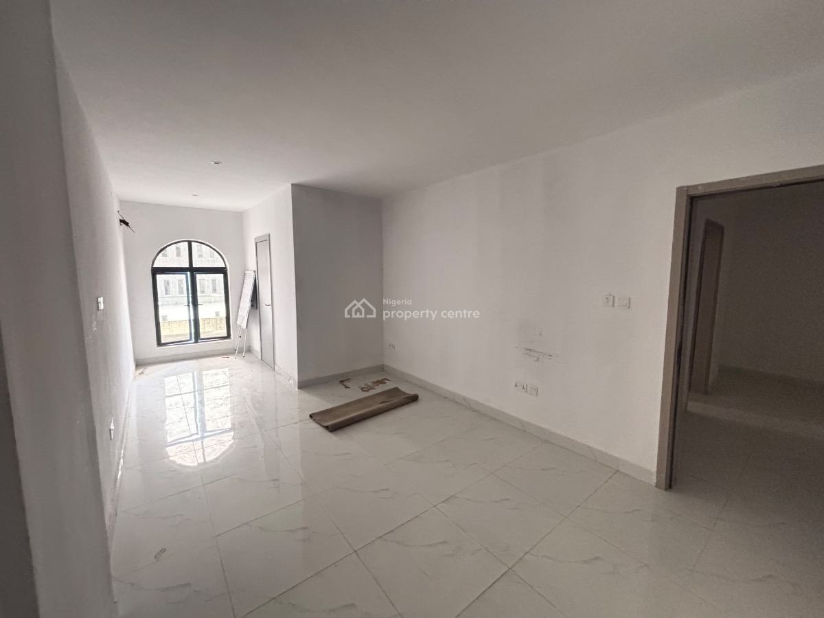 Exquisite 2 Bedroom Maisonette, Off Freedom Way, Lekki Phase 1, Lekki, Lagos, Flat / Apartment for Rent