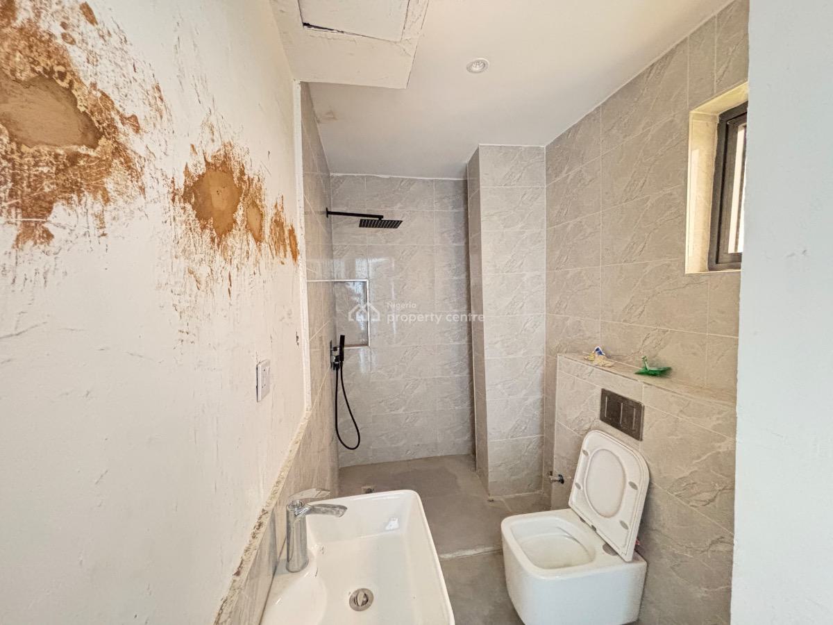 Exquisite 3 Bedroom Apartment, Off Freedom Way, Lekki Phase 1, Lekki, Lagos, Flat / Apartment for Sale