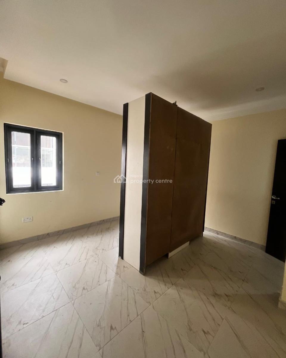 Lovely 1 Bedroom Apartment, Oniru, Victoria Island (vi), Lagos, Block of Flats for Sale