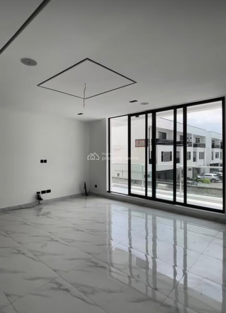2-bedroom Apartment, Lekki Phase 1, Lekki, Lagos, Flat / Apartment for Rent