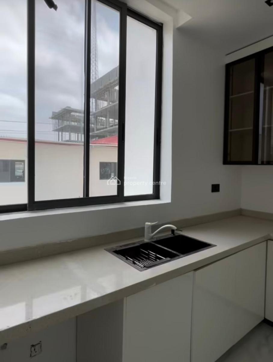 2-bedroom Apartment, Lekki Phase 1, Lekki, Lagos, Flat / Apartment for Rent
