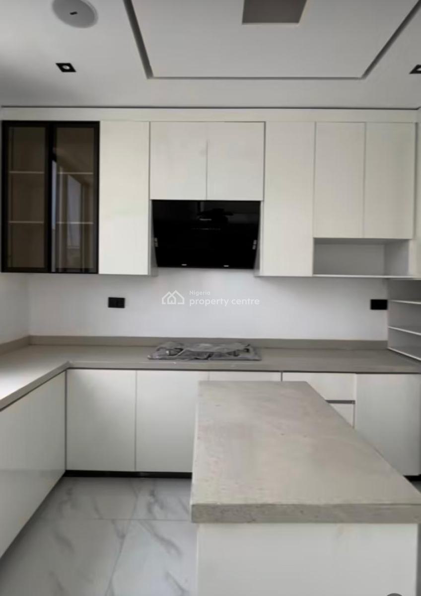 2-bedroom Apartment, Lekki Phase 1, Lekki, Lagos, Flat / Apartment for Rent