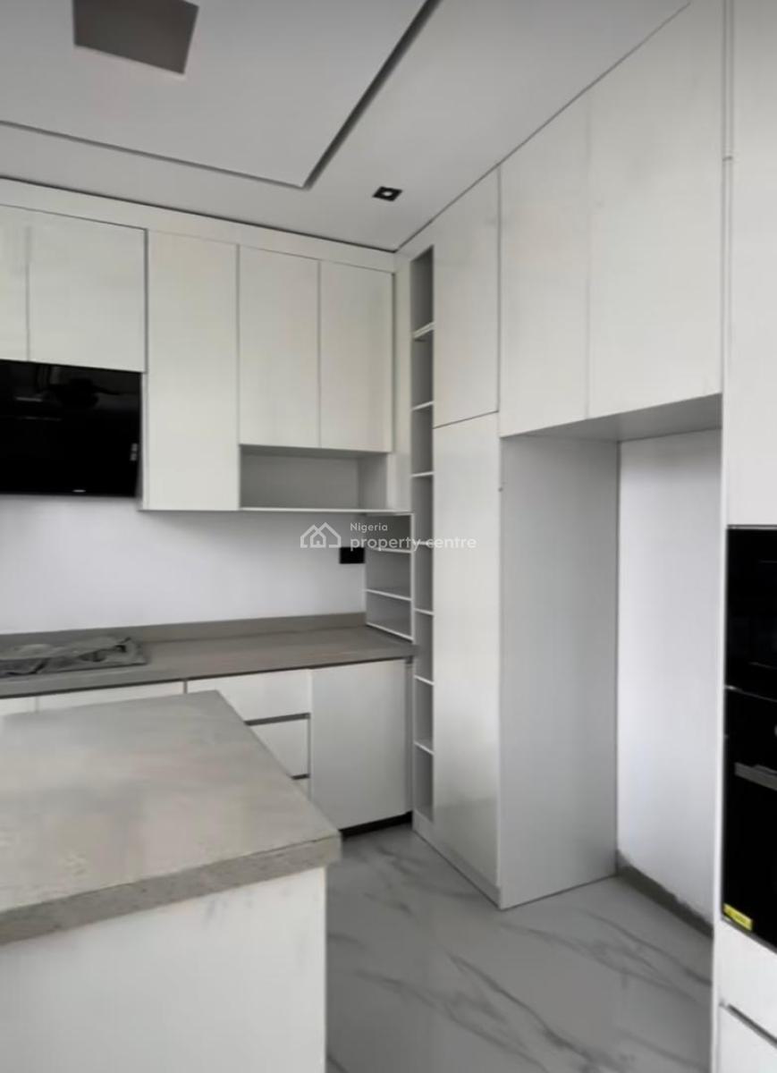 2-bedroom Apartment, Lekki Phase 1, Lekki, Lagos, Flat / Apartment for Rent