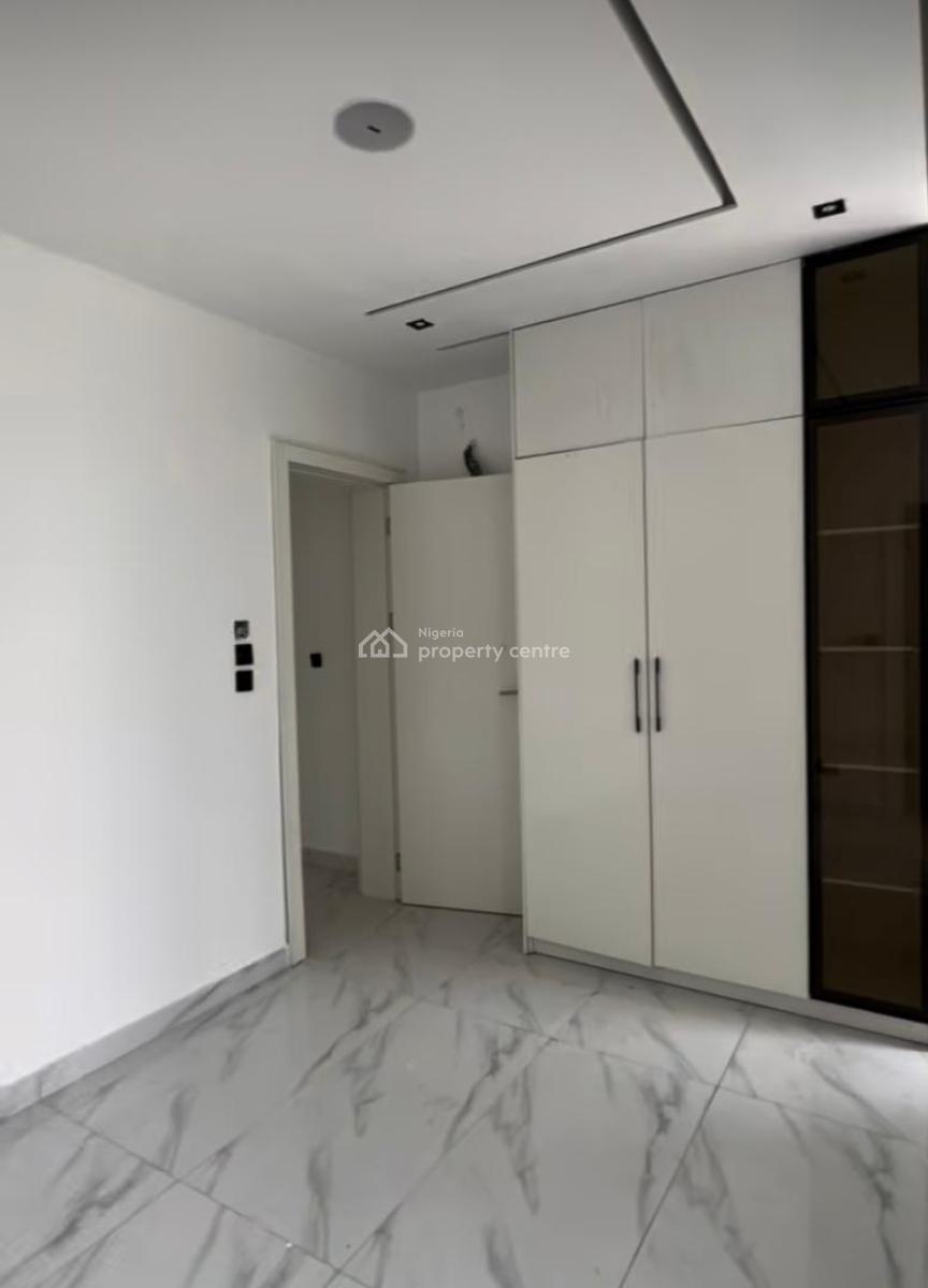 2-bedroom Apartment, Lekki Phase 1, Lekki, Lagos, Flat / Apartment for Rent