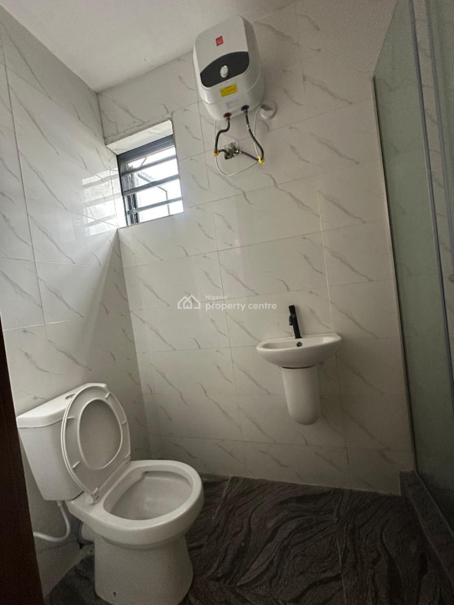 Newly Built 3 Bedroom Apartment, Osapa, Lekki, Lagos, Flat / Apartment for Rent