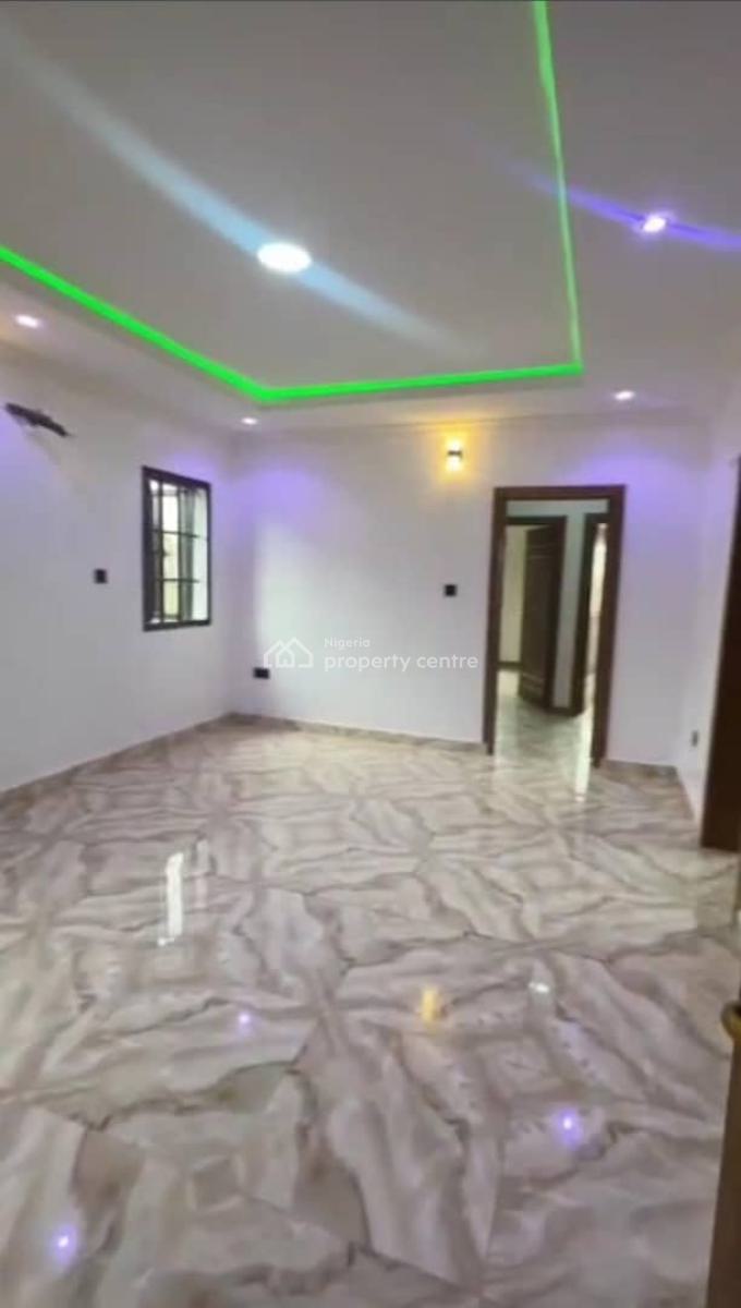 Lovely 2 Bedroom Flat, Adigboluja Street Off Alhaji Kosoko, Ojodu, Lagos, Flat / Apartment for Rent