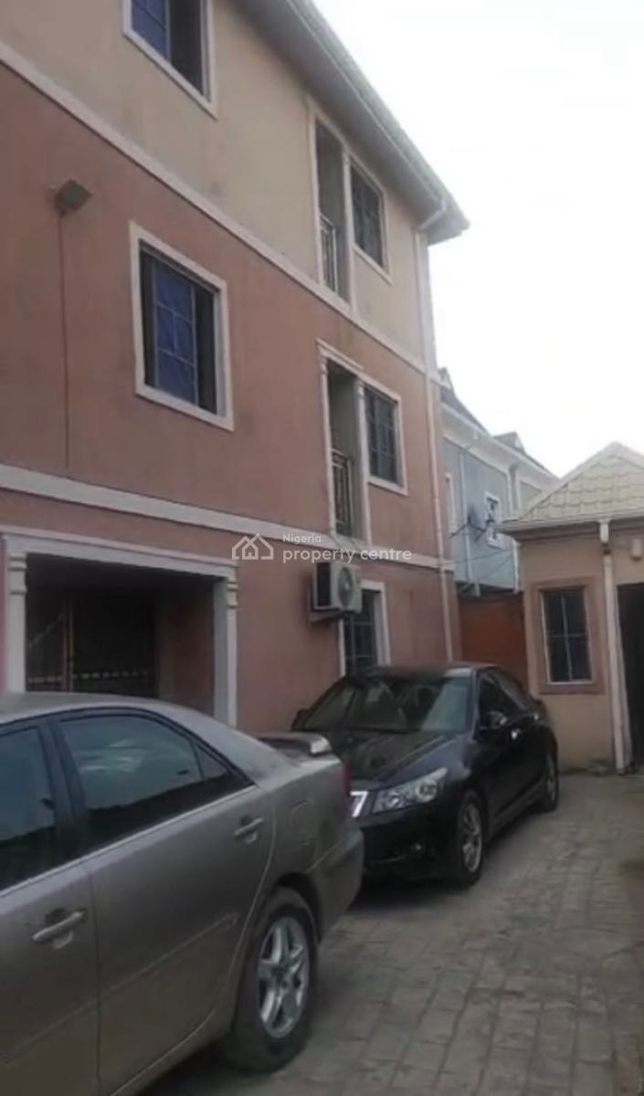 2 Storey Building Block of 8 Flat That Need No Renovation on a Full Pl, Duro Oyedoyin Street Off Adeshina Road Ijeshatedo Surulere Lagos, Surulere, Lagos, Block of Flats for Sale