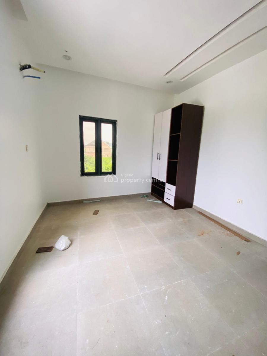 2 Bedroom Apartment, Ogombo, Ajah, Lagos, Flat / Apartment for Sale