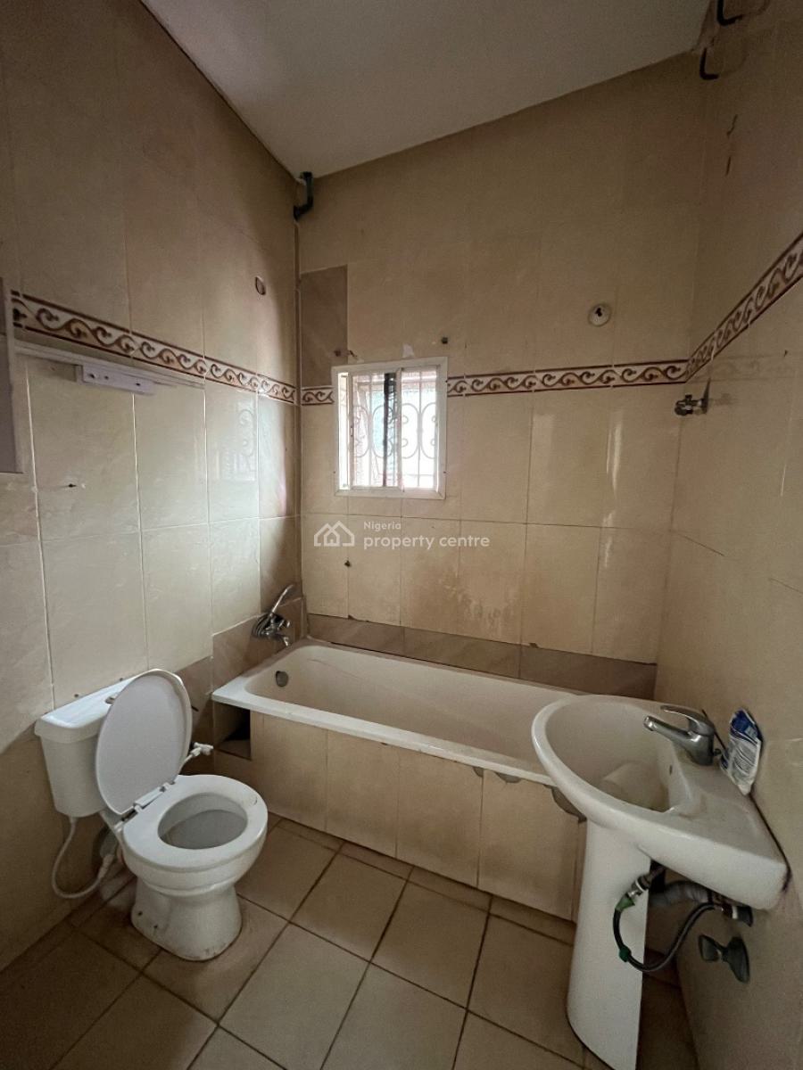 2 Wings of Self Serviced 6bed Semi Detached Duplexes in Lekki, Lekki Phase 1, Lekki, Lagos, Semi-detached Duplex for Rent