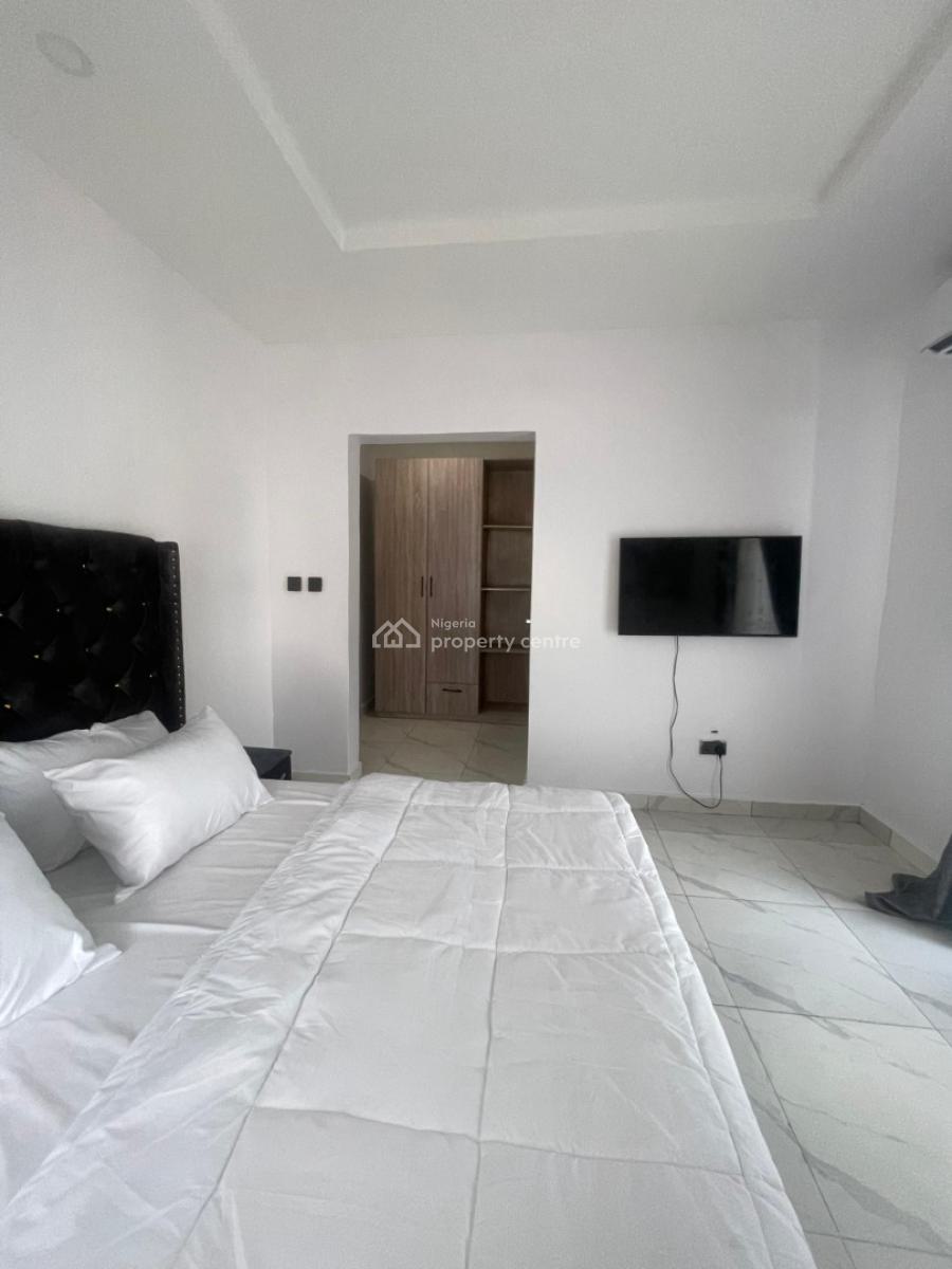 Spacious 2 Two Bedroom Apartment, Ilasan, Lekki, Lagos, Flat / Apartment for Rent