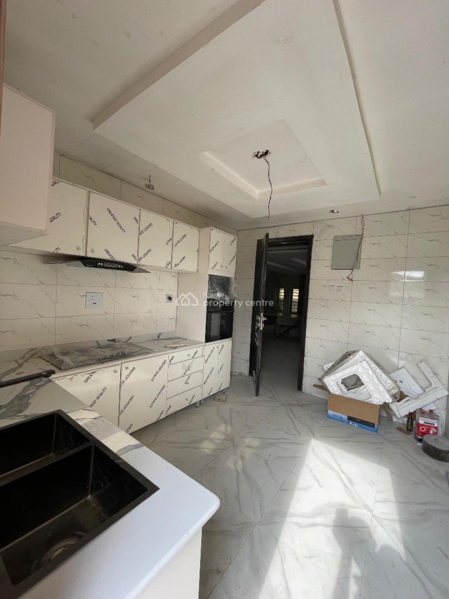 Excellently Built 3 Bedroom Semi Detached Duplex with a Bq, Surulere, Surulere, Lagos, Semi-detached Duplex for Sale