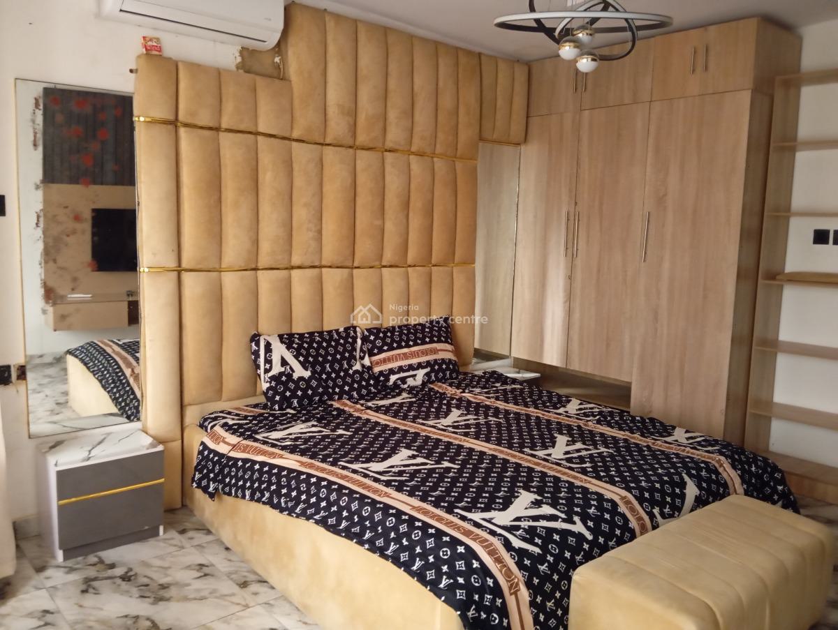 Deluxe & Exquisitely Finished Luxury 3 Bedroom Fully  Apartment + Wif,, Yaba, Alagomeji, Yaba, Lagos, Flat / Apartment Short Let