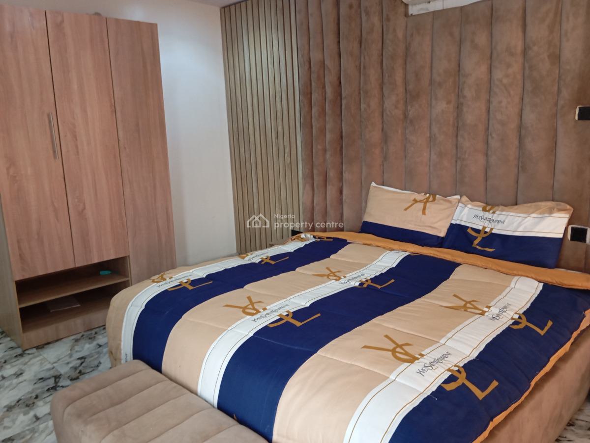 Deluxe & Exquisitely Finished Luxury 3 Bedroom Fully  Apartment + Wif,, Yaba, Alagomeji, Yaba, Lagos, Flat / Apartment Short Let