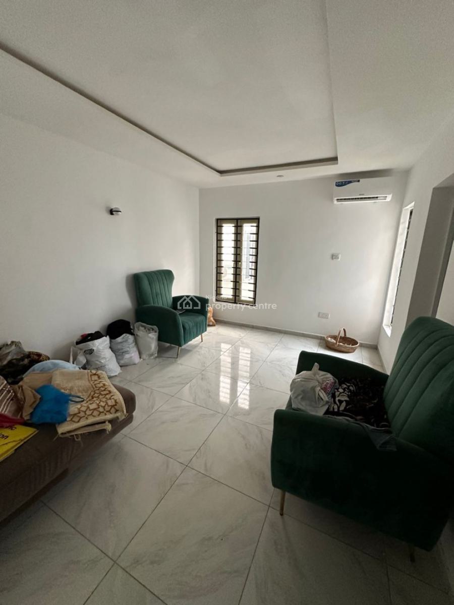 Luxury 3 Bedroom Gated Semi Detached Duplex.bq , Tarred Road, Idu By Nizameyi  Hospital, Serene Neighborhood, Karmo, Abuja, Semi-detached Duplex for Sale