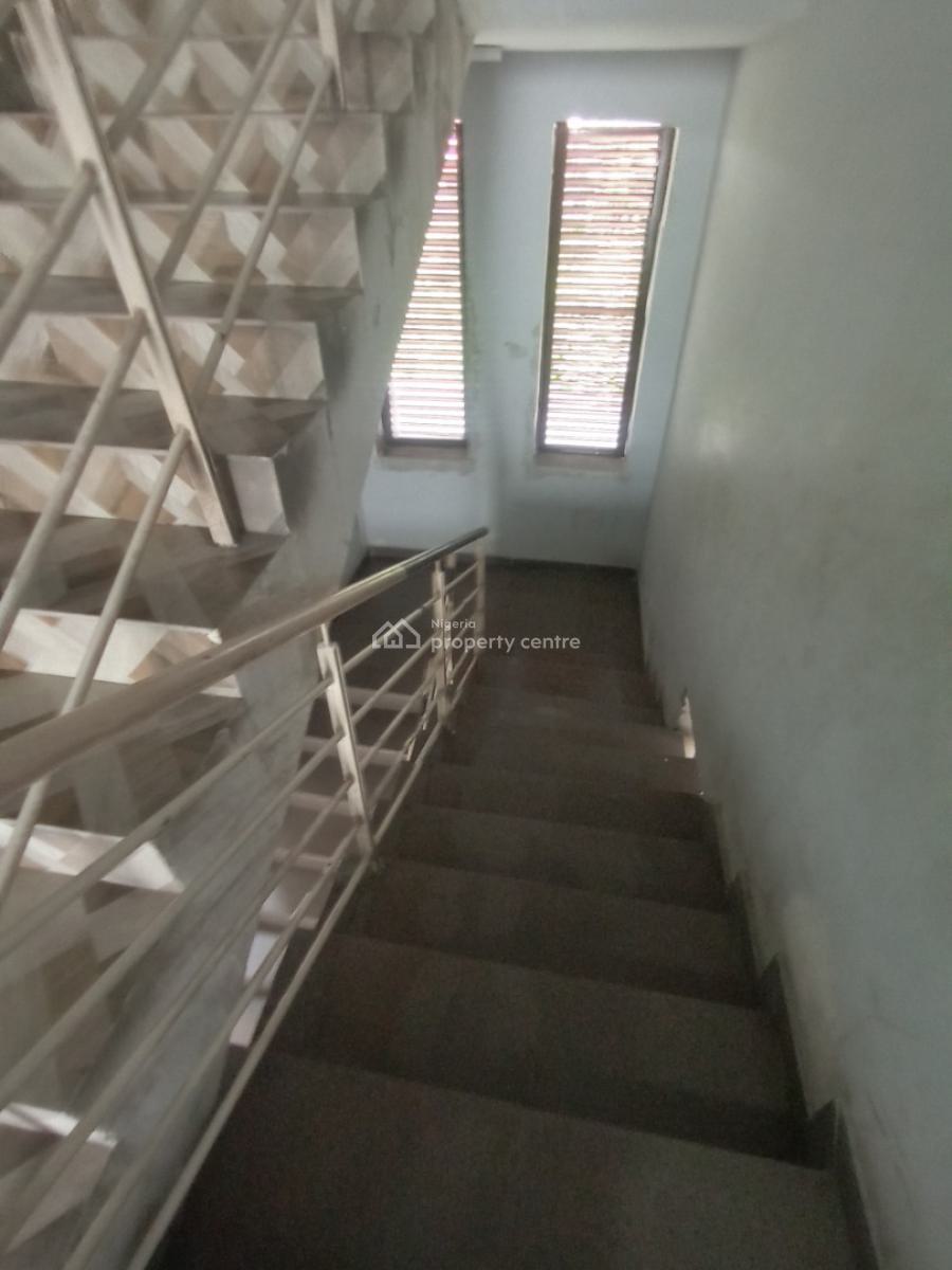 3 Bedroom Flat Upstairs, Lekki Scheme 2 Estate, Ajah, Lagos, Flat / Apartment for Rent