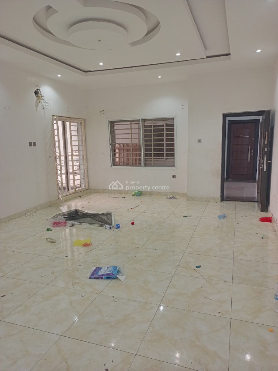 3 Bedroom Flat Upstairs, Lekki Scheme 2 Estate, Ajah, Lagos, Flat / Apartment for Rent