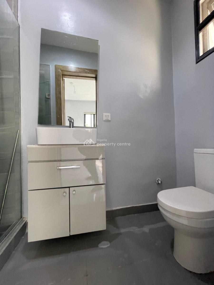 Luxury 4 Bedrooms Maisonette with Bq, Lekki Phase 1, Lekki, Lagos, Block of Flats for Sale