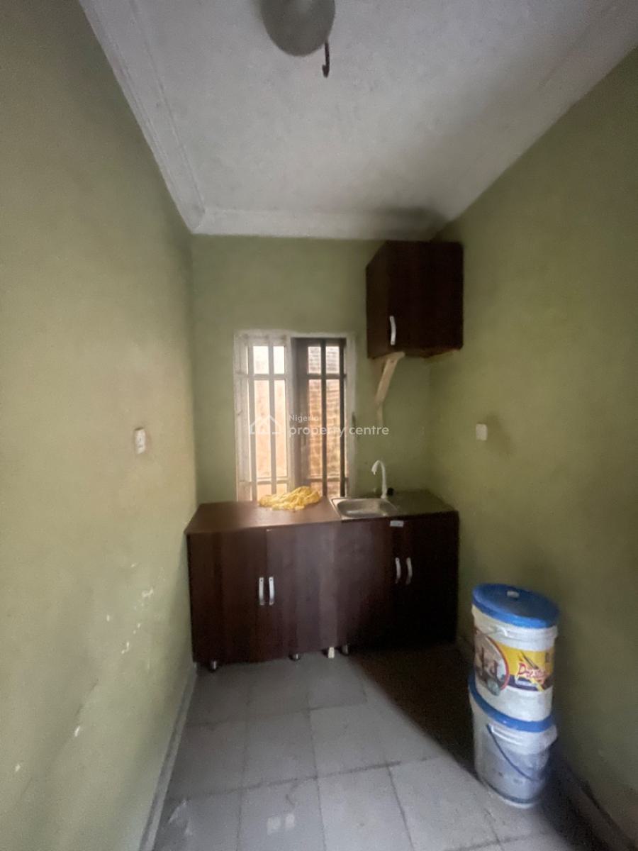 Spacious One  Room Self Con, Gra Phase 1, Magodo, Lagos, Self Contain (single Rooms) for Rent