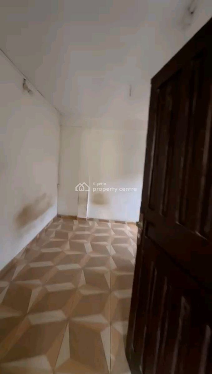 a Relatively New and Standard Miniflat, Groundfloor with 2toilets and, Off Pedro Road, Shomolu, Lagos, Mini Flat (room and Parlour) for Rent