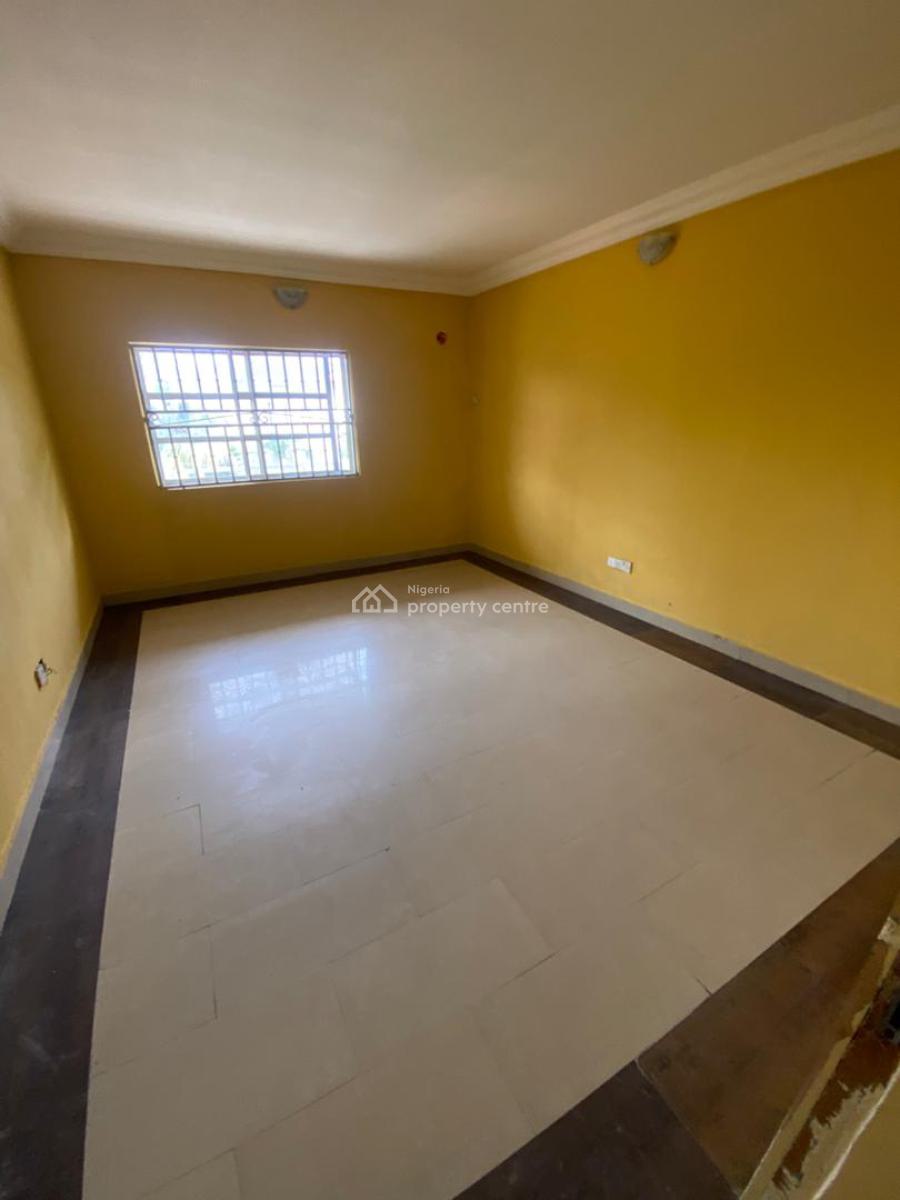 4, Lekki Phase 1, Lekki, Lagos, Semi-detached Duplex for Rent