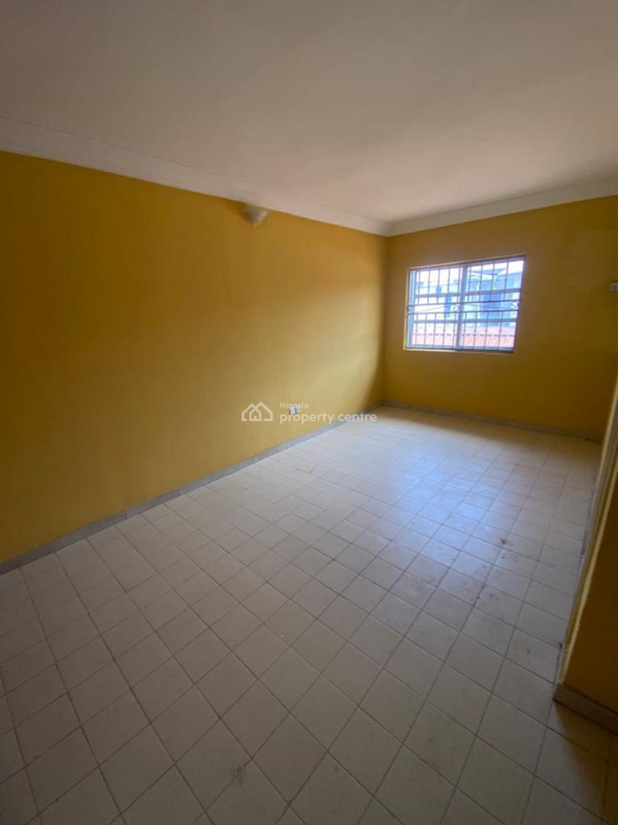 4, Lekki Phase 1, Lekki, Lagos, Semi-detached Duplex for Rent