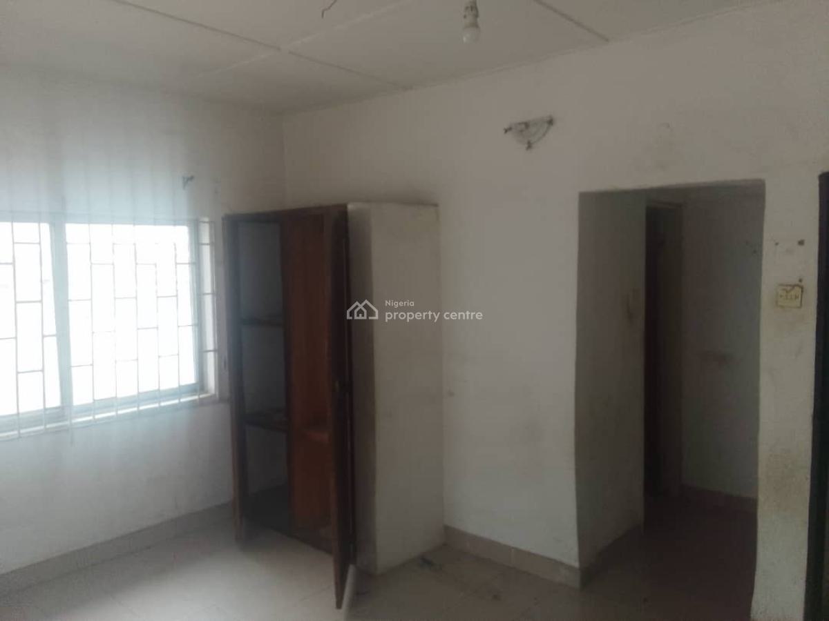 4bed Duplex Oko Oba Gra Scheme 1 Estate, Oko Oba Gra Scheme 1 Estate, Oko-oba, Agege, Lagos, Semi-detached Duplex for Rent