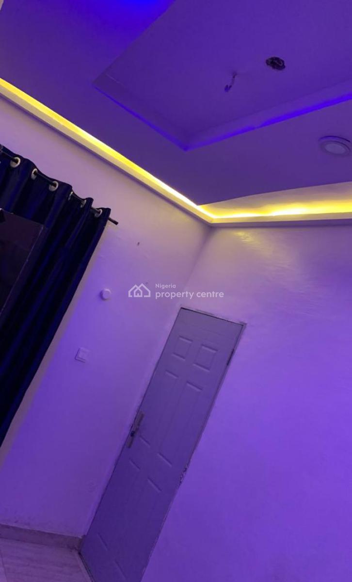 Beautiful Room with Kitchen and Balony, Ikota Villa Estate, Ikota, Lekki, Lagos, Self Contain (single Rooms) for Rent