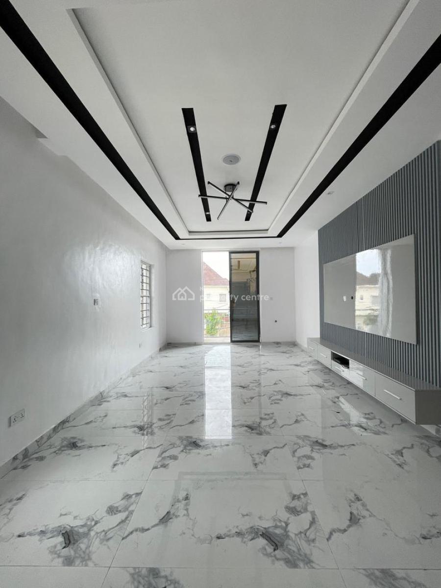 5 Bedrooms Fully-detached Duplex with Bq, Swimming Pool, & Cinema, Chevron, Lekki, Lagos, Detached Duplex for Sale