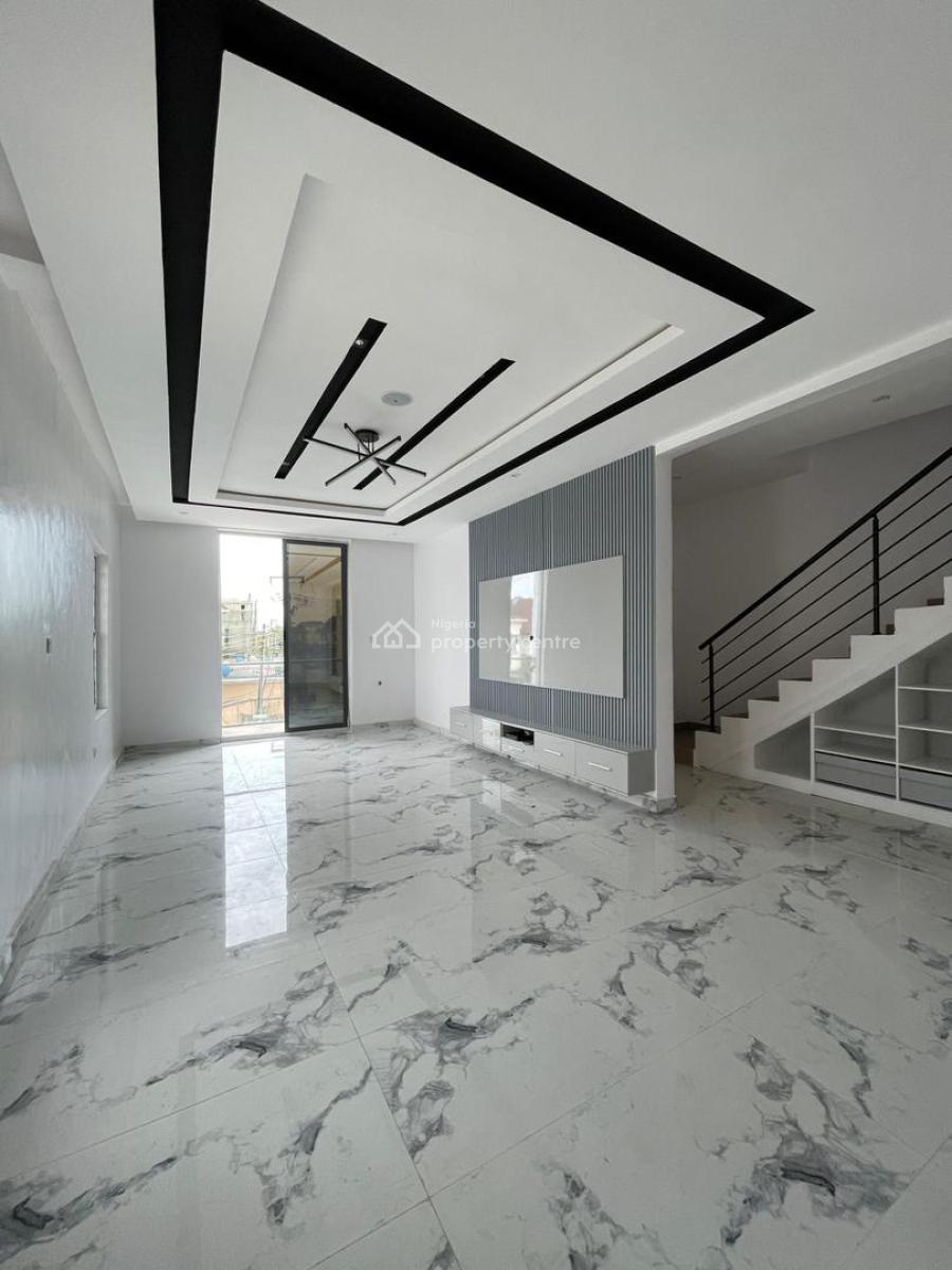 5 Bedrooms Fully-detached Duplex with Bq, Swimming Pool, & Cinema, Chevron, Lekki, Lagos, Detached Duplex for Sale