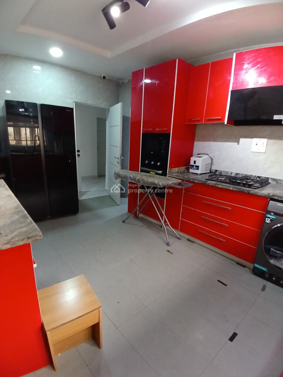 Fully Furnished 3 Bedroom Block of Flat, Diplomatic Zone, Guzape District, Abuja, House for Rent