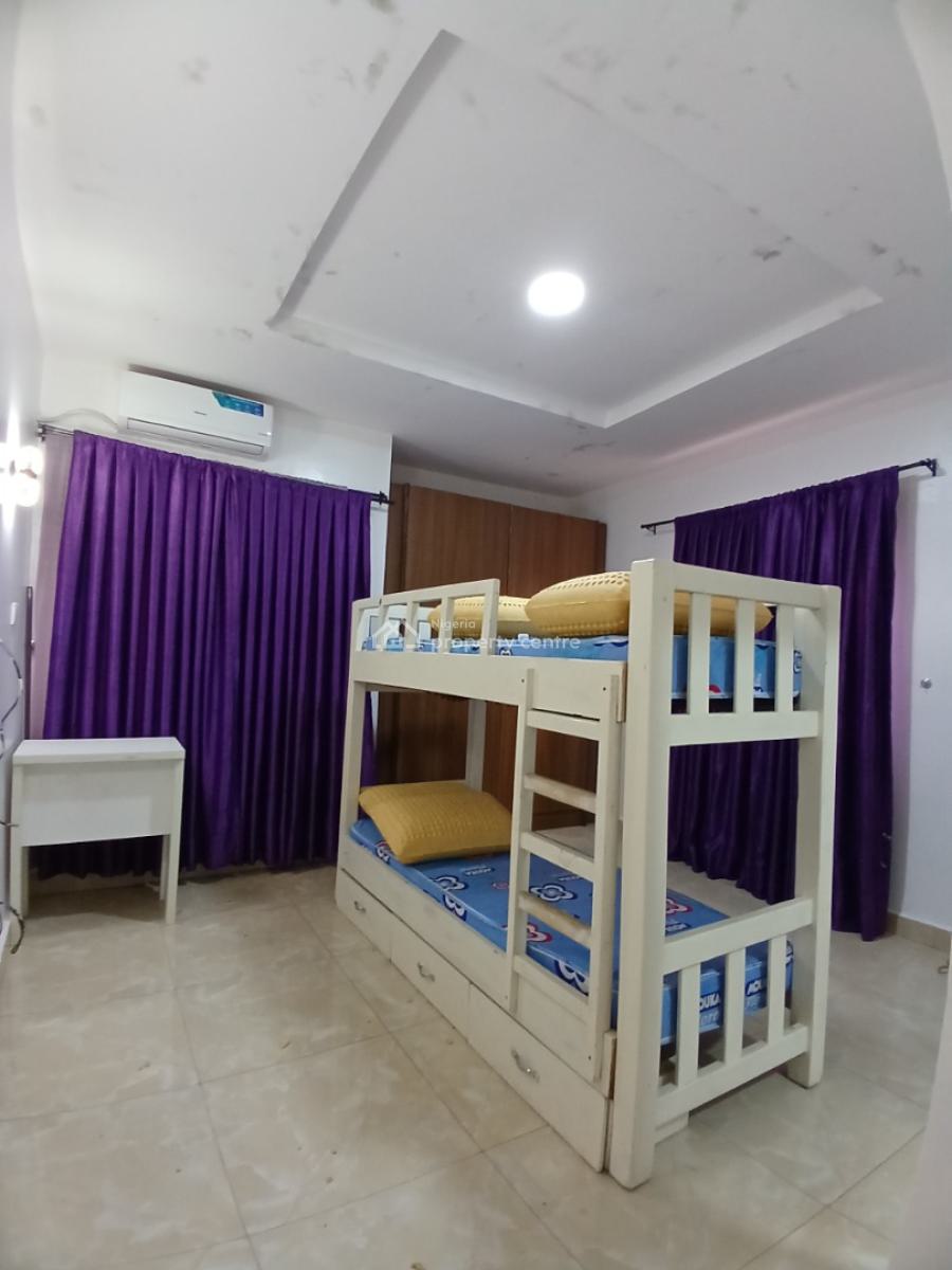 Fully Furnished 3 Bedroom Block of Flat, Diplomatic Zone, Guzape District, Abuja, House for Rent