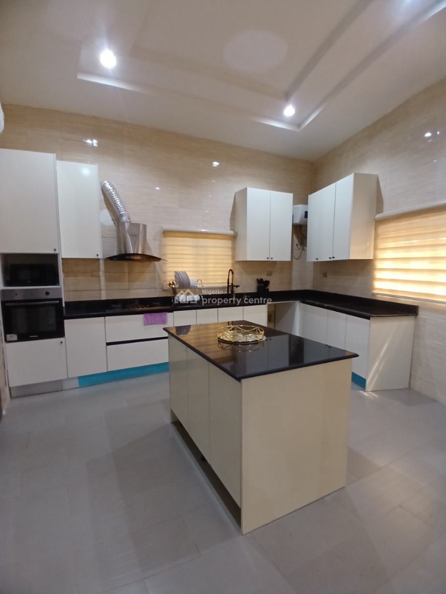 Fully Furnished 5 Bedroom Terrace Duplex with 1room Bq, Diplomatic Zone, Guzape District, Abuja, Terraced Duplex for Rent