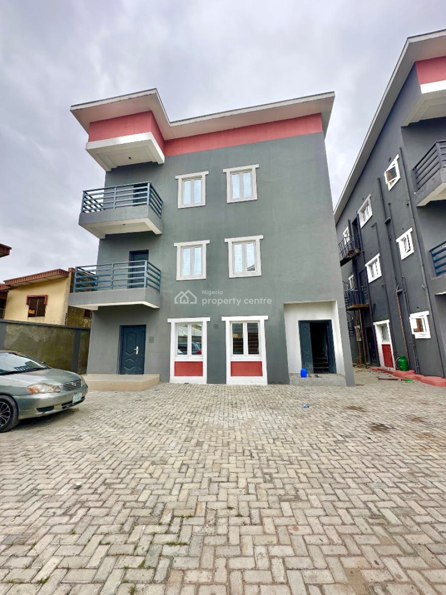 Newly Built 2 Bedroom Apartment, New Road, Lekki, Lagos, Flat / Apartment for Rent