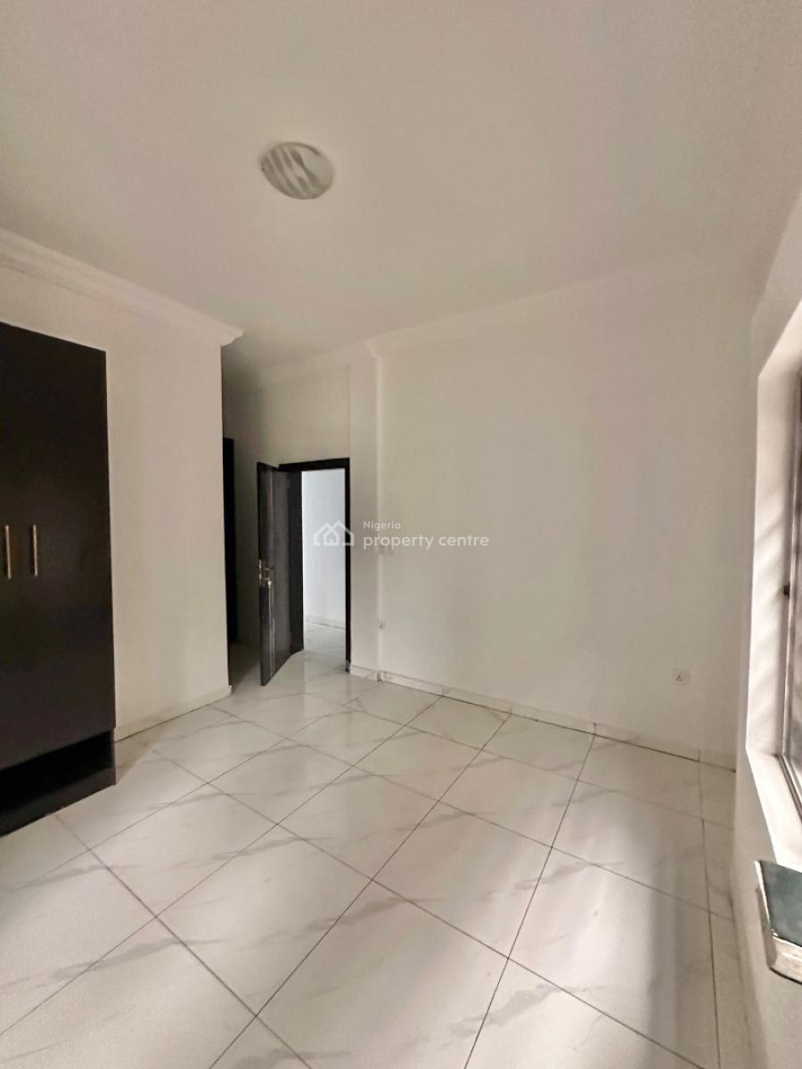 Newly Built 2 Bedroom Apartment, New Road, Lekki, Lagos, Flat / Apartment for Rent