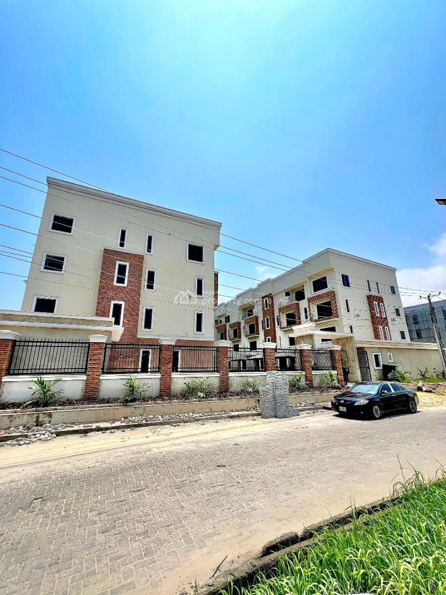 Newly Built 2 Bedroom Apartment (penthouse), Lekki Phase 1, Lekki, Lagos, Flat / Apartment for Rent