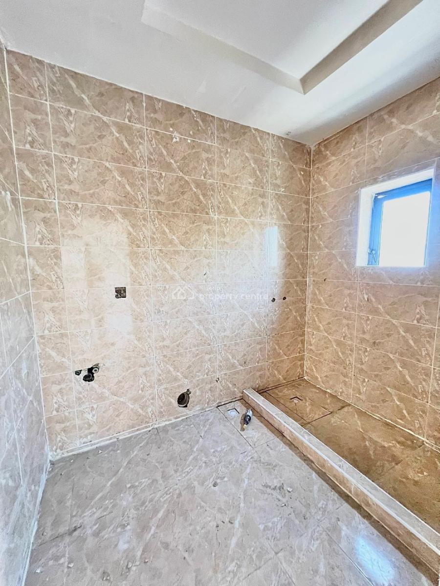 Newly Built 2 Bedroom Apartment (penthouse), Lekki Phase 1, Lekki, Lagos, Flat / Apartment for Rent