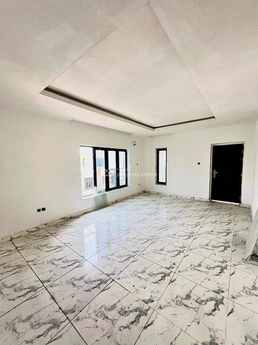 Newly Built 2 Bedroom Apartment (penthouse), Lekki Phase 1, Lekki, Lagos, Flat / Apartment for Rent