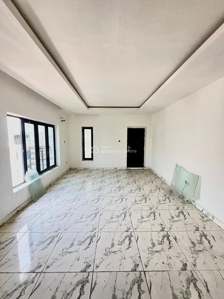 Newly Built 2 Bedroom Apartment (penthouse), Lekki Phase 1, Lekki, Lagos, Flat / Apartment for Rent
