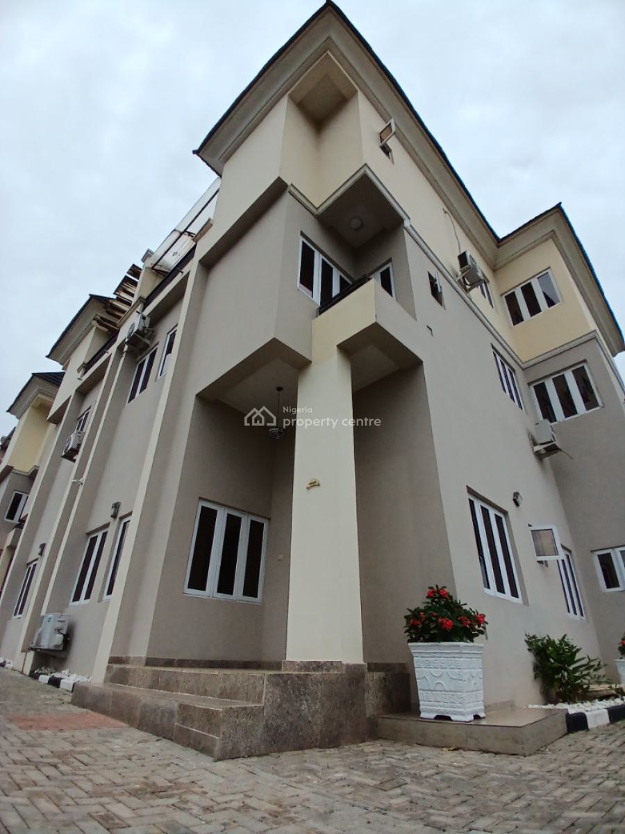 a Newly Built 5 Bedroom Terrace Duplex with 1 Room Bq, Diplomatic Zone, Guzape District, Abuja, Terraced Duplex for Rent
