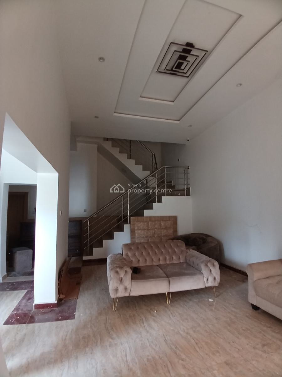 a Newly Built 5 Bedroom Terrace Duplex with 1 Room Bq, Diplomatic Zone, Guzape District, Abuja, Terraced Duplex for Rent